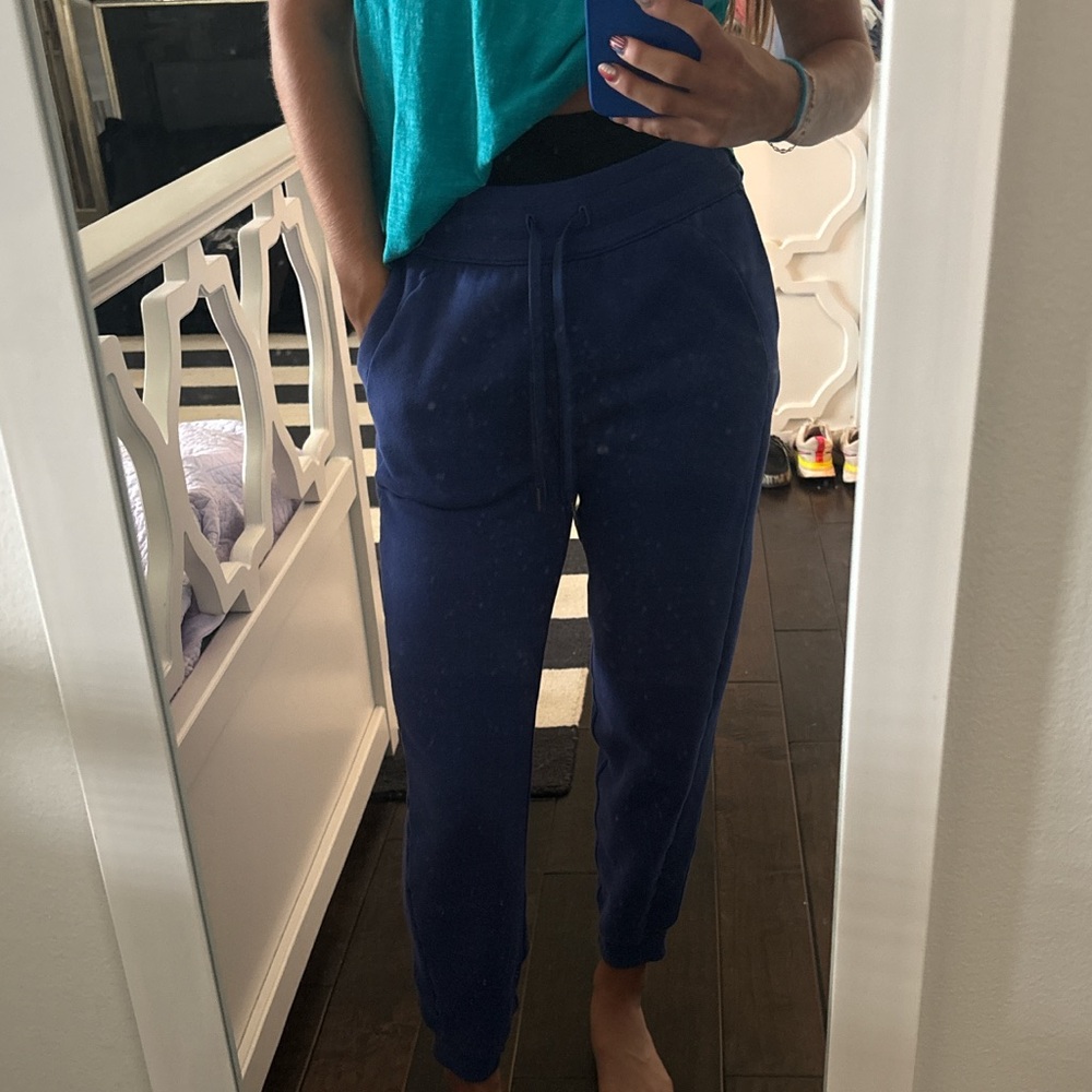 Blue lululemon jogger sweatpants